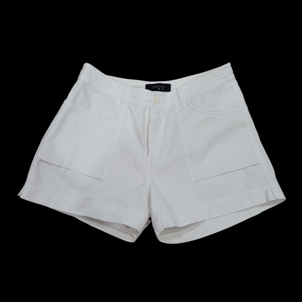 Riveted by Lee white shorts